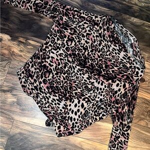 Leopard Print Long Sleeve Top